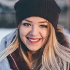 Sara, Content Creator